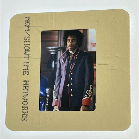 Showtime Press Kit Slide Hendrix Biography Wood Harris as Jimi Hendrix 2000 - Picture 5 of 5